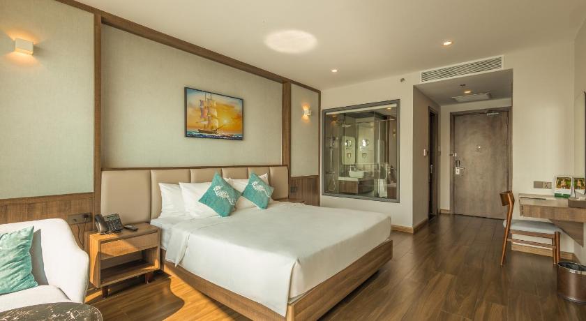 Image of Deluxe Double Ocean Panorama 1