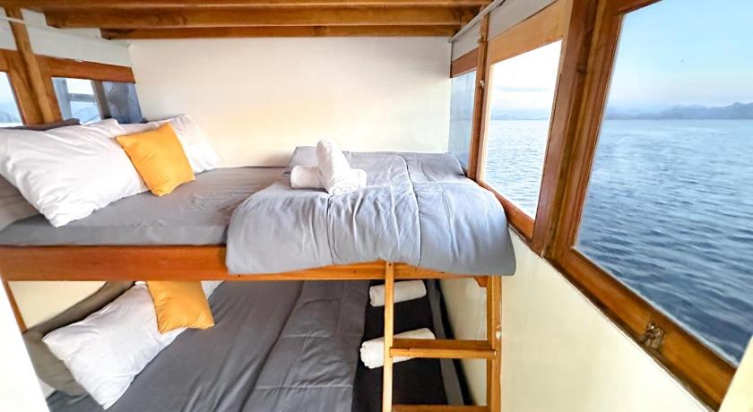 巴厘 Celebbest kuta  3星级 民宿 大堂