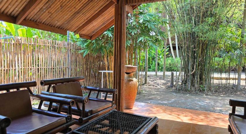 Image of Bamboo Bungalow Garden View 17