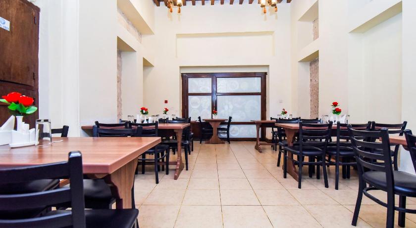 OYO 160 Lumbini Dream Garden Guest House Llc - image 5