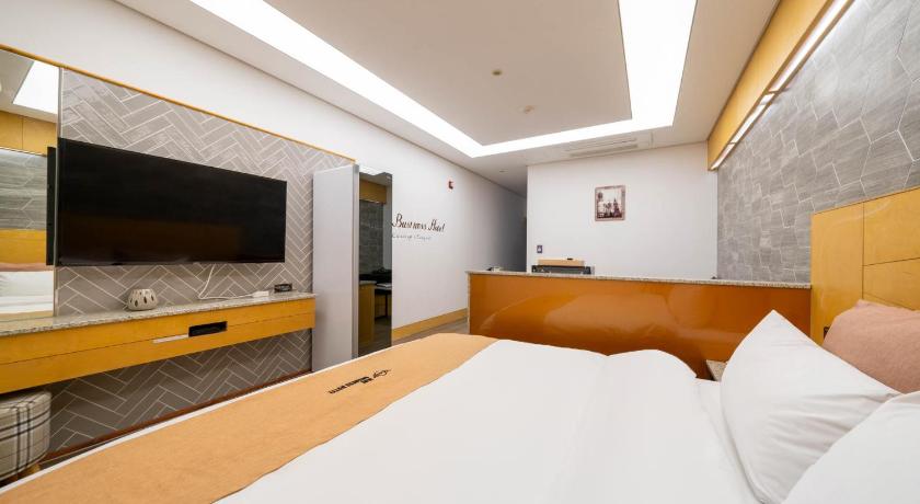 镇川 Mini Hotel 3星级 酒店 餐厅