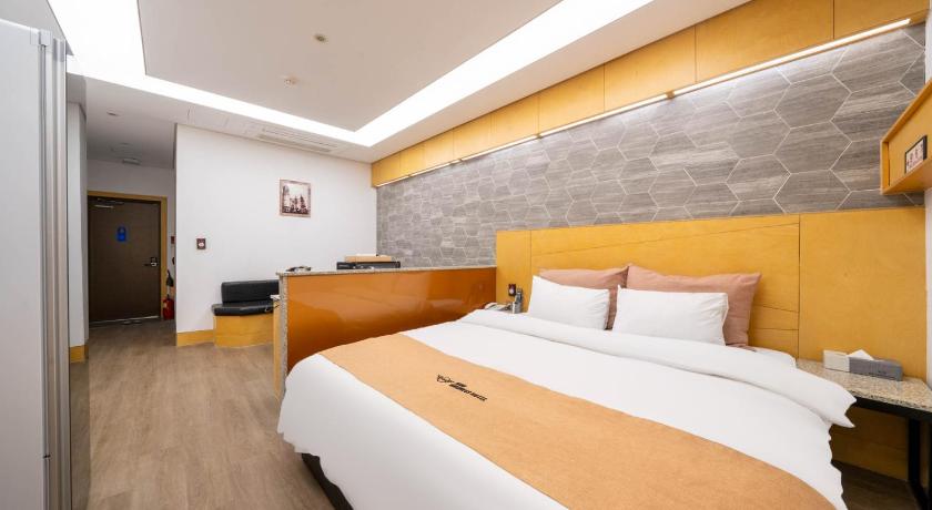 镇川 Mini Hotel 3星级 酒店 大堂