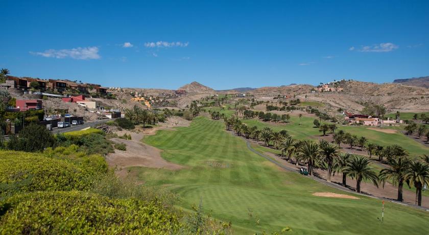 Villa in Maspalomas with Heated Pool  Golf Views - image 20