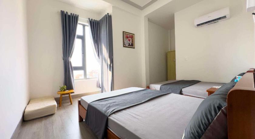 Phòng 2 Giường Đôi (Double Room with Two Double Beds)