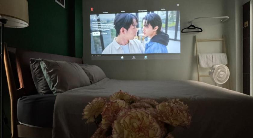 Ho Chi Minh City LexysHouse - Warm Space in Ho Thi Ky flower market 4-Star Guesthouse suite