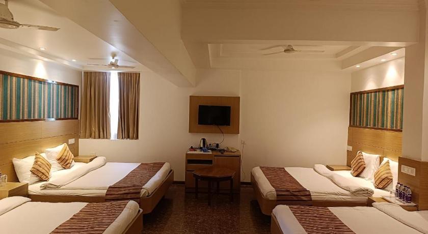 HOTEL AMER GREEN'S - image 12