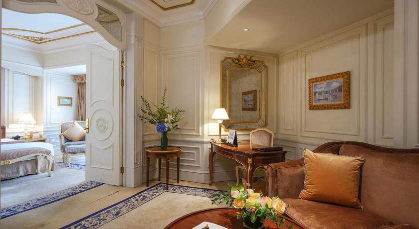 Imagen de Suite Junior (incluye desayuno, almuerzo, cena y té de la tarde) (Junior Suite (Include one Breakfast, Lunch,Dinner & Afternoon Tea)) 4