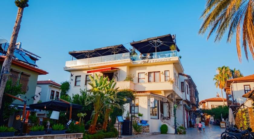 Mono Hotel - image 6