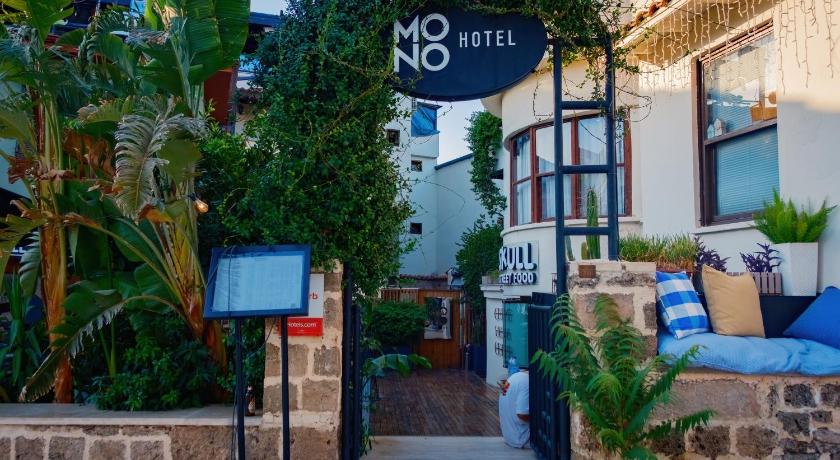 Mono Hotel - image 13