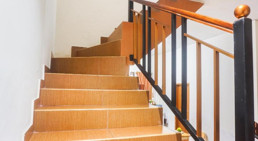 マカッサル Hotel O Pondok Hikmah Makassar 2つ星 ホテル プール