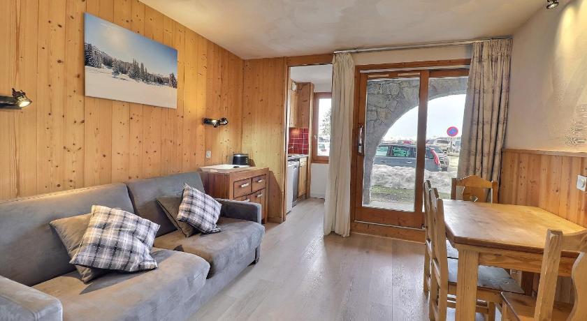 Image of One-Bedroom Apartment 0