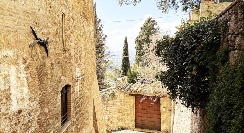 Assisi Il Cortile di Assisi 3-Star Hotel view