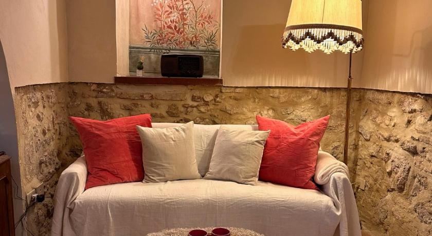Lanternone nel Borgo - Appartamento di Charme con Giardino