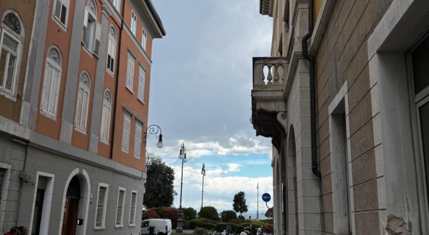 Da Noi a Trieste - image 20