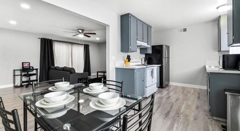 拉斯維加斯 Chic 2-Bed Oasis Sleeps 6! Minutes From Strip! 4星级 住宿 客房