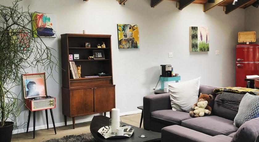 Squaw Valley (CA) Guesthouse Near Sequoia & Kings Canyon Parks 4-Star Accommodation exterior
