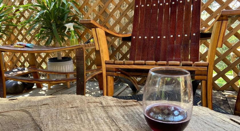 Squaw Valley (CA) Guesthouse Near Sequoia & Kings Canyon Parks 4-Star Accommodation suite