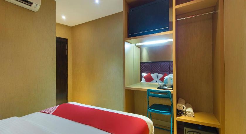 Image of Deluxe Queen Room 4