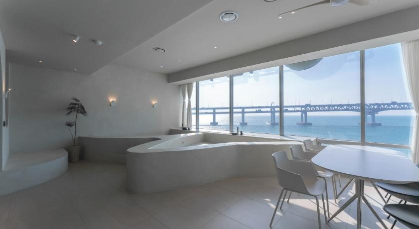 釜山 Meomulda Subyeon 4星级 民宿 套房