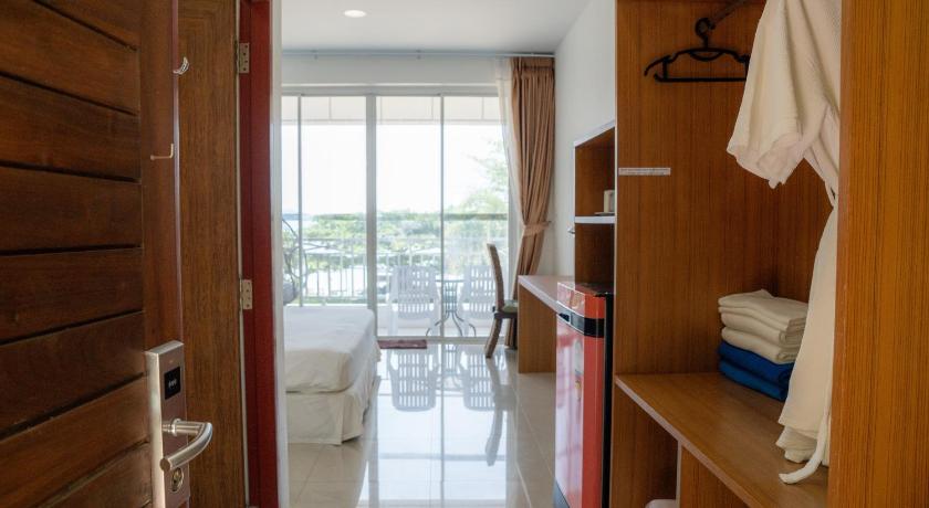 Image of Deluxe Double Room 10