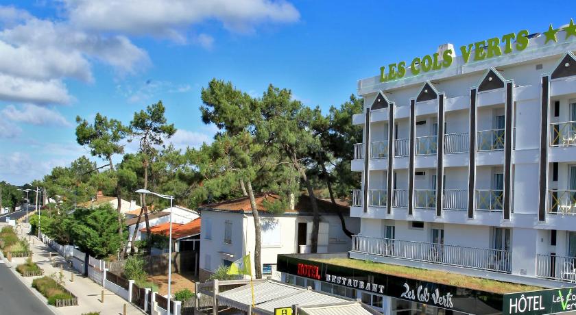 Logis Les Cols Verts — Hotel in La Tranche-sur-Mer