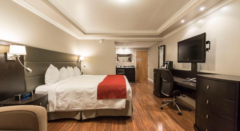 Hotel & Suites Le Dauphin Drummondville