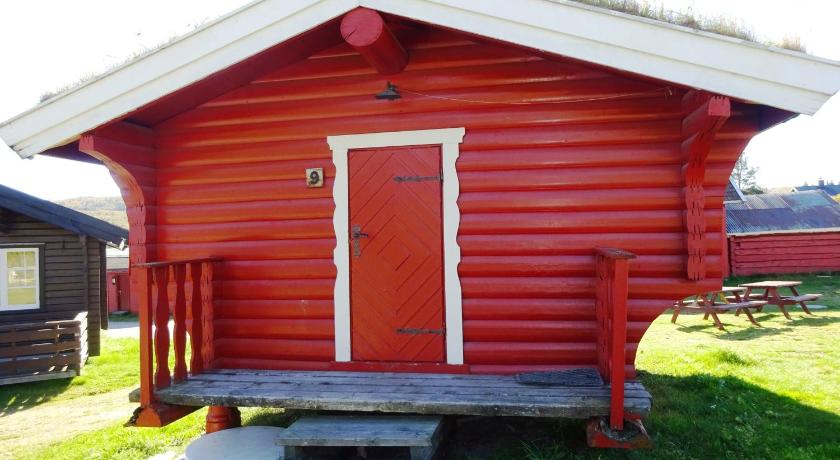 Image of Cottage with Shared Bathroom 6
