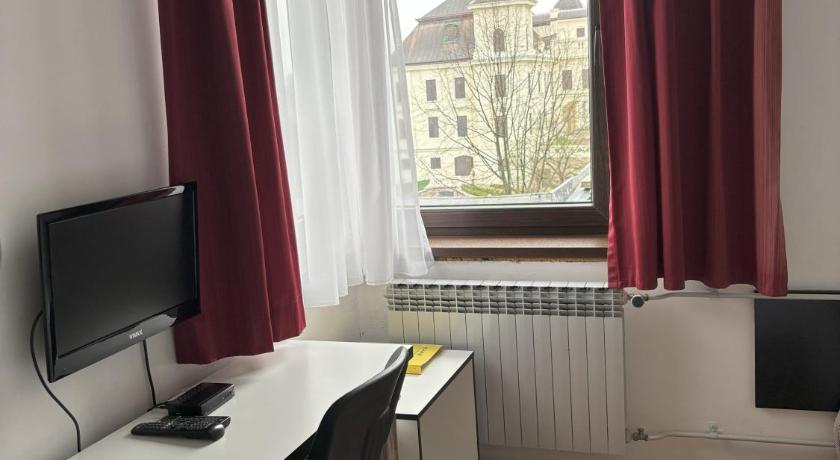 Image of Double Room with Private Bathroom 1