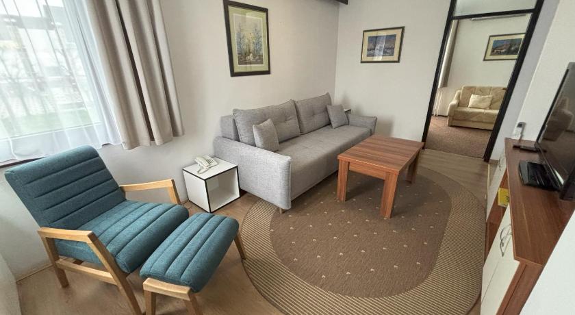 Image of Suite 0