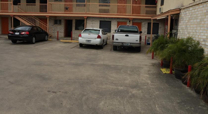 Choice Inn San Antonio - image 6