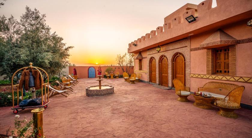 アグマト Atlas Castle Marrakech 4つ星 ホテル 眺望