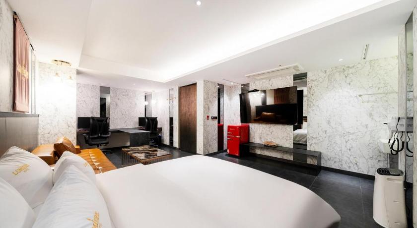 首尔 Yeoksam Lumiere 酒店 餐厅