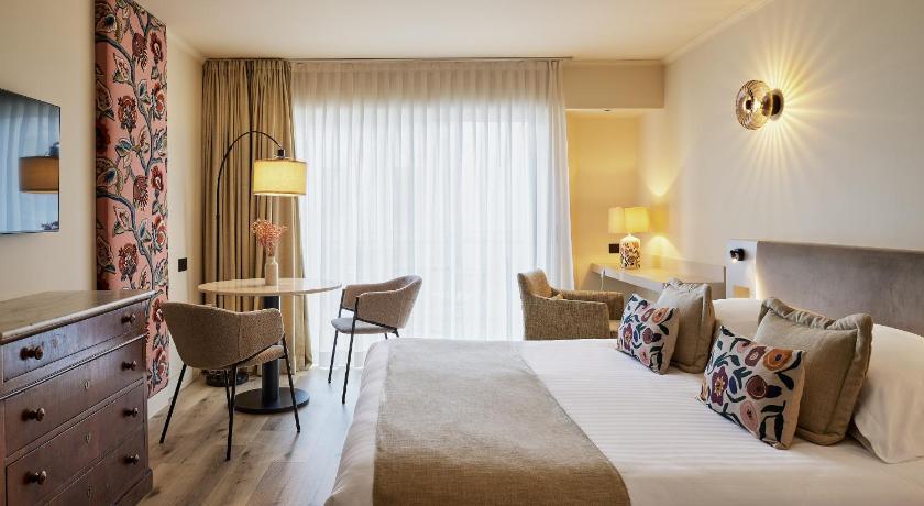 Image of Superior Room 0