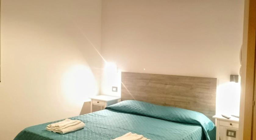 Guest House Lo specchio sul mare