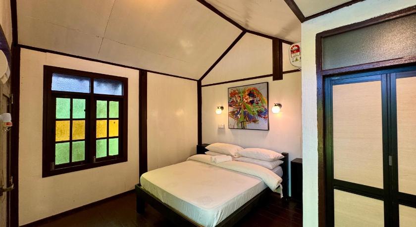 Image of One-Bedroom Chalet 0