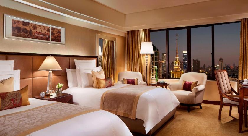 Image of Club lounge access, Guest room, 2 Twin, Skyline view 1