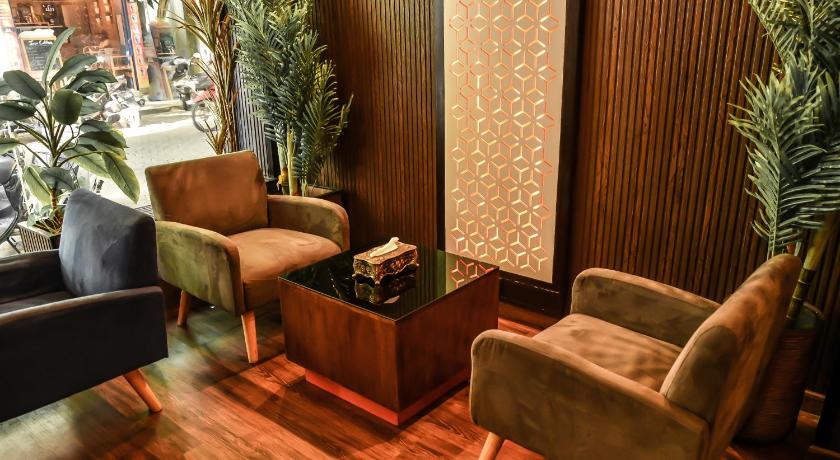 รูปของDeluxe Double Room (Free Return Airport Transfer and 10% of Food & Beverage) 6