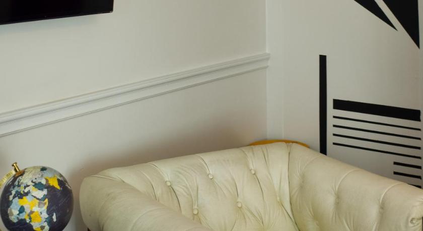 코넬빌 Chateau Connellsville MCM Minimalist Suite 2성급 숙소 부대시설