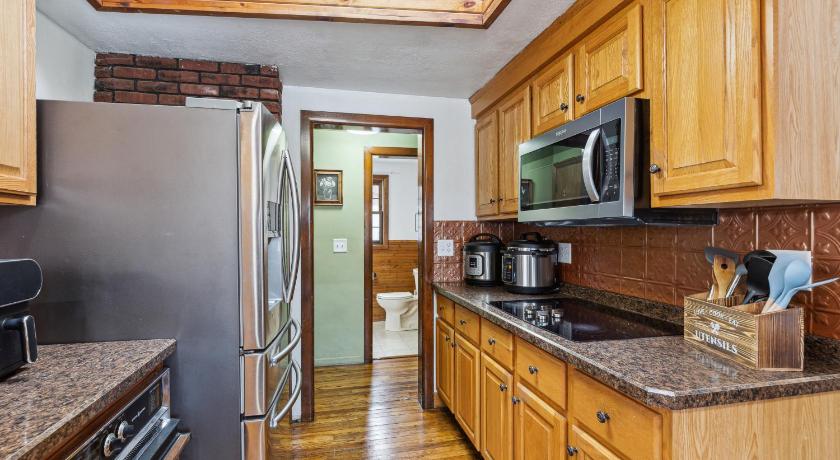 배틀 크리크 (MI) Farmhouse in Battle Creek whit hub tube 4성급 숙소 객실