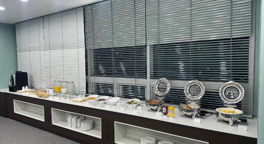 부산 에이치에비뉴 사상역점 레지던스 호텔 (HAVENUE SASANGSTATION RESIDENCE HOTEL) 3성급 호텔 수영장