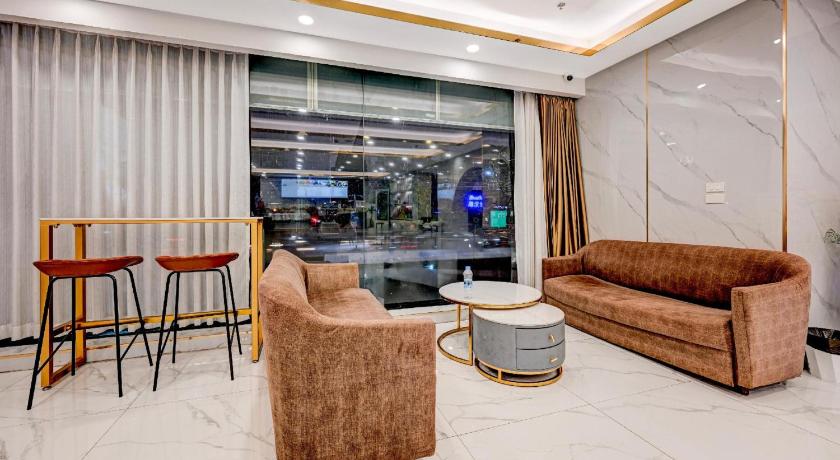 バンコク Palette The Travellers Hotel Bangkok 3つ星 ホテル 外観