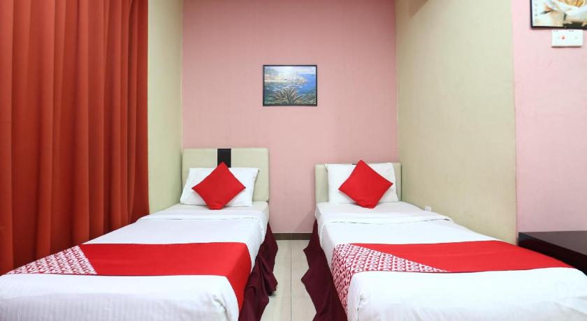 Image of Standard Twin Room 8