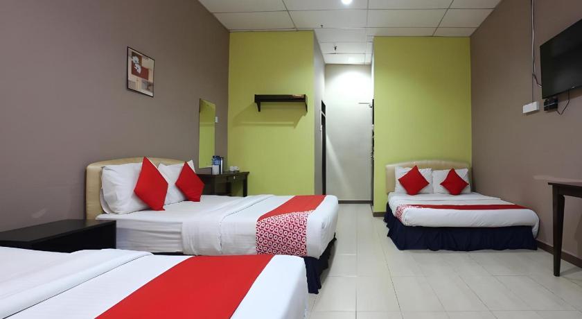Image of Executive Family Suite 5