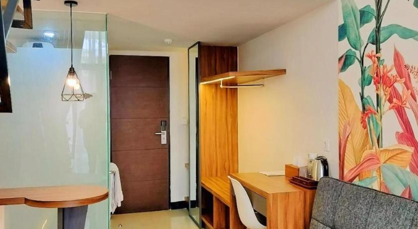 Image of Superior Suite 1