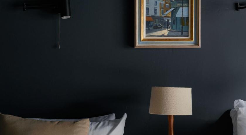 Image of Comfort Triple Room - Non Pet Friendly 13