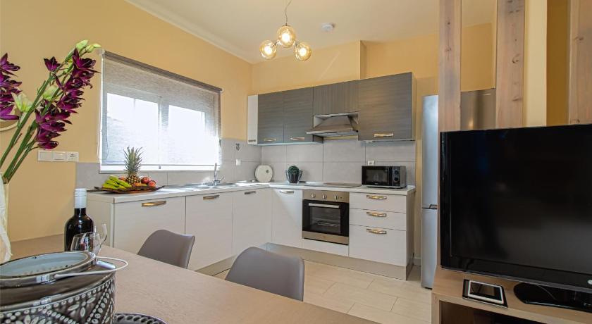 Image of Heather Villa With Sea View 14