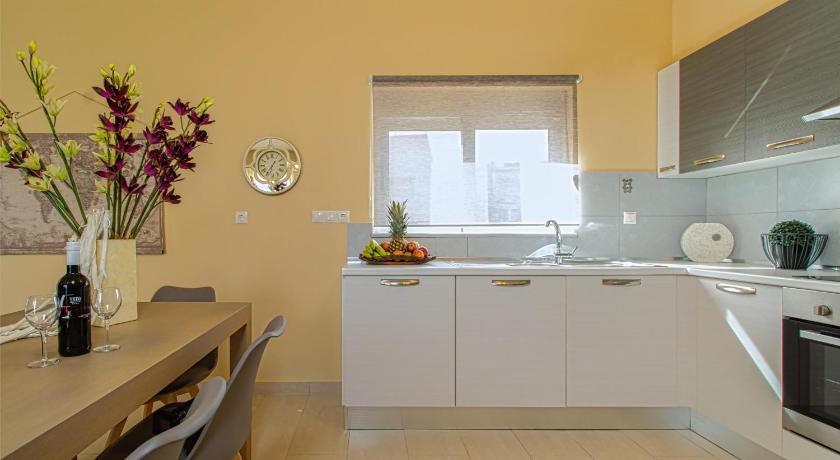 Image of Heather Villa With Sea View 16