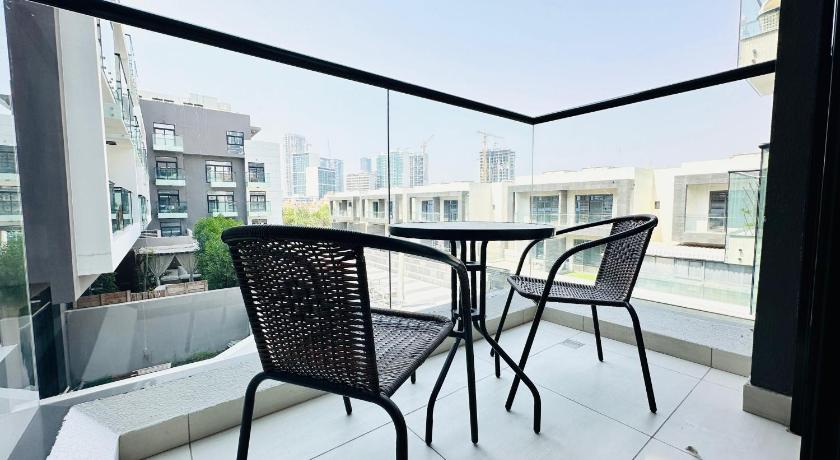 OYO HOME 1364 Fully Furnished Studio Apartments Jvc - image 3
