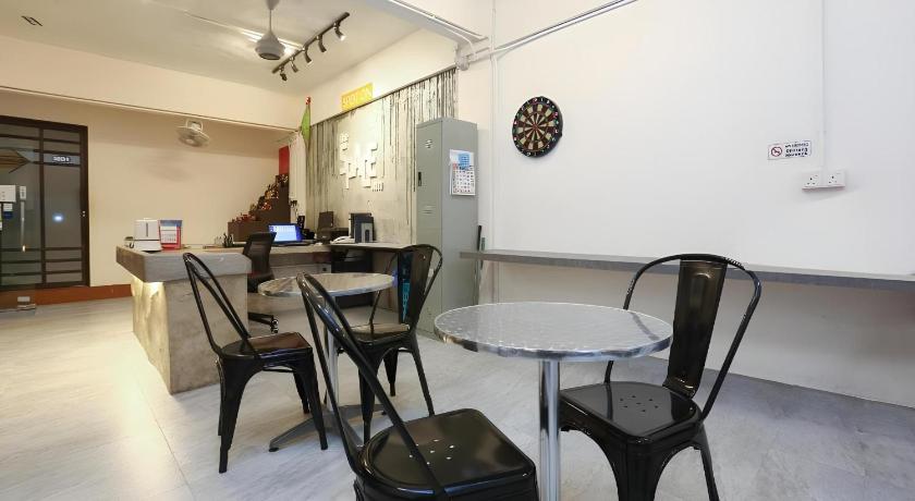 Image of Standard Family Room 1