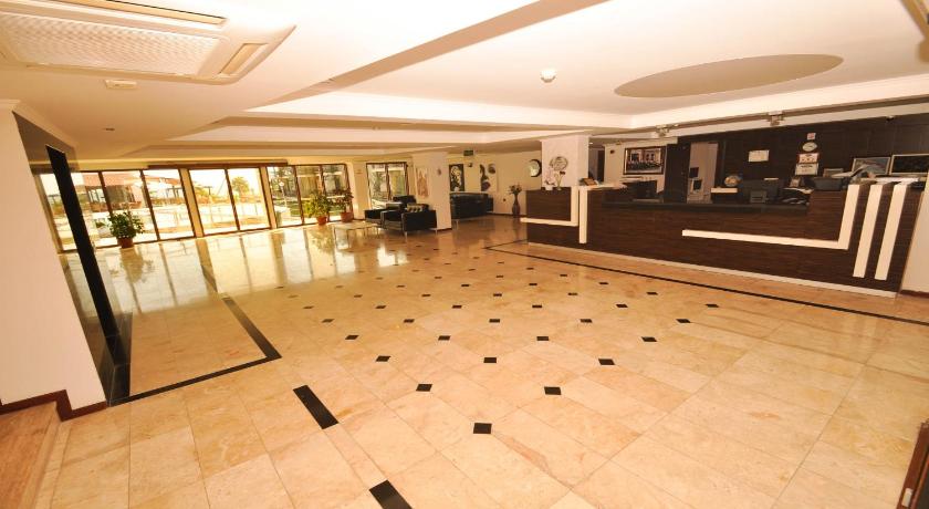 Hotel Silvanus photo